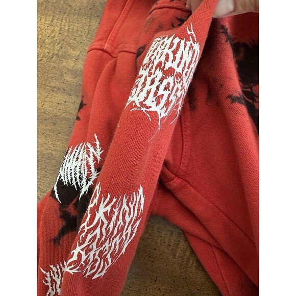 Lurking Class Sketchy Tank Logo Black Red Tie Dye Skater Hoodie Sz Med Skull - Picture 9 of 9